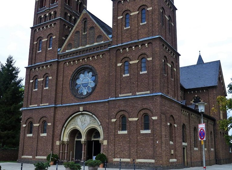 Katholische Pfarrkirche St. Germanus (Wesseling) waterclerkontour